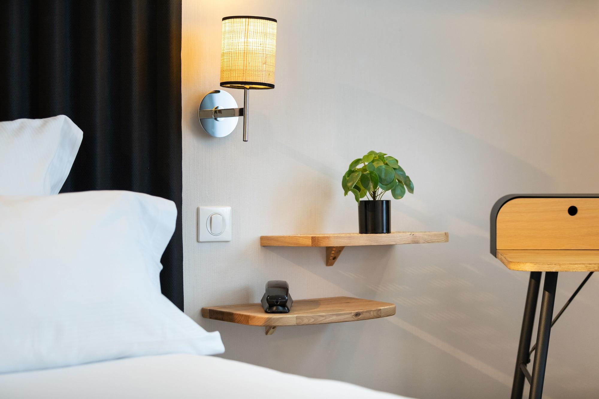 Chromatics Hotel