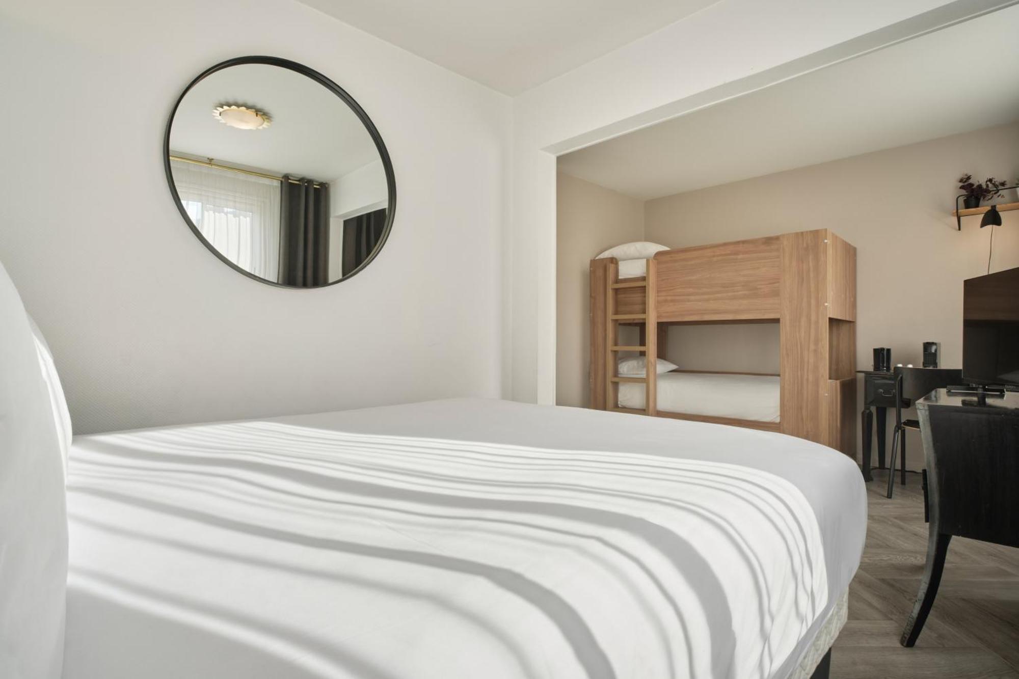 Axotel Hotel 3*