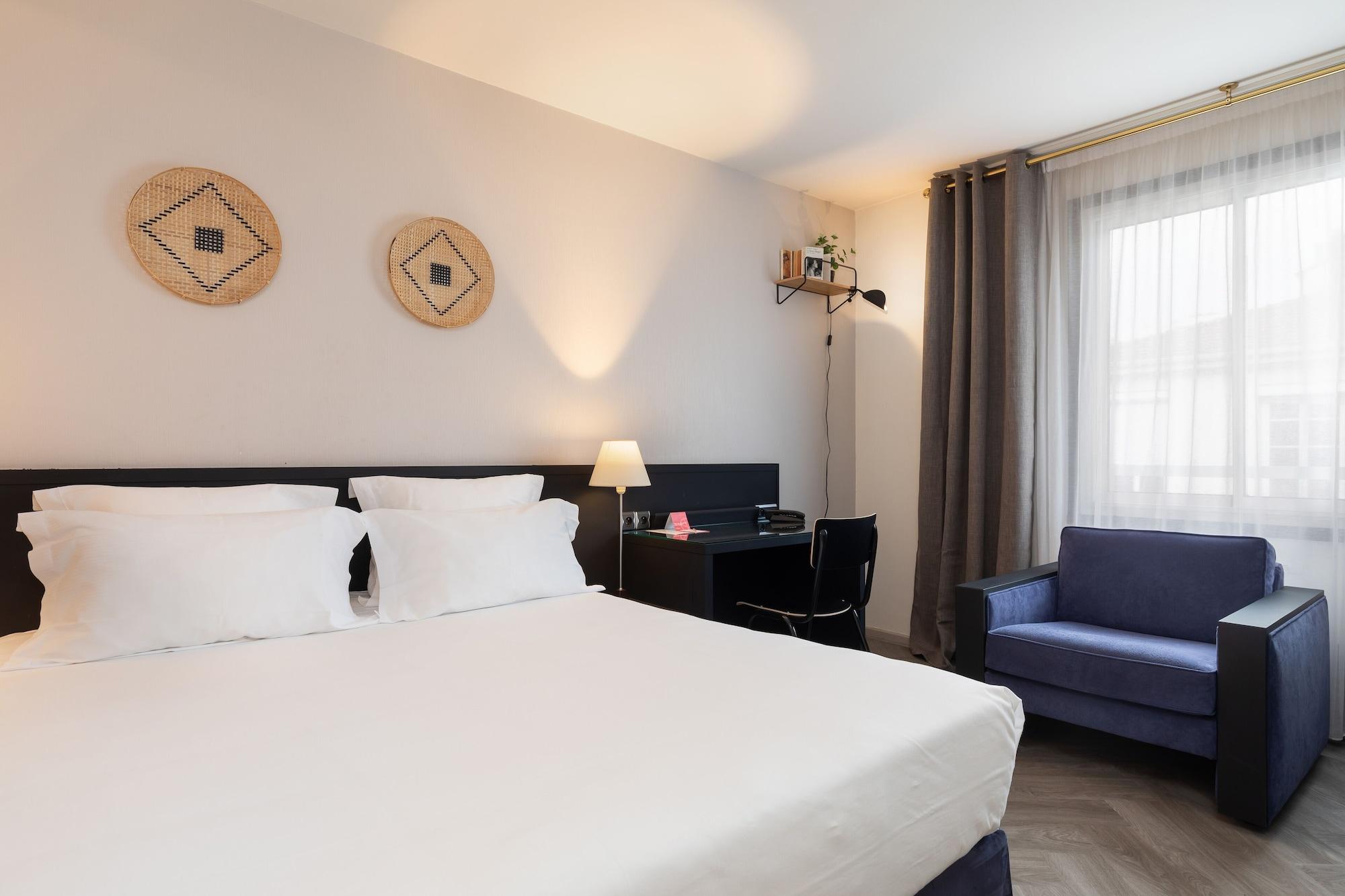 Hotel Chromatics 3*