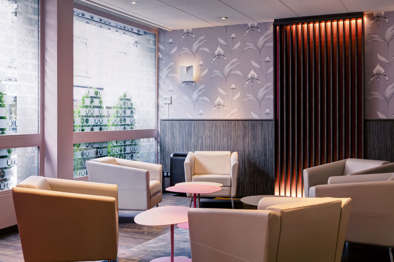 Chromatics Hotel